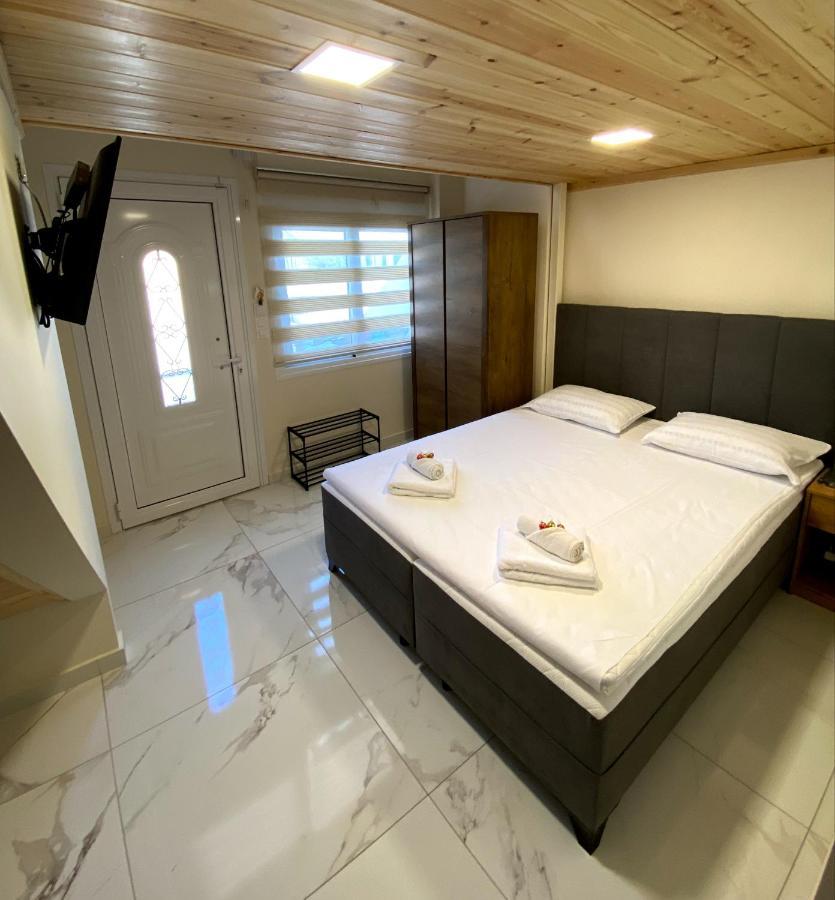 Apartment Radosevic Olympiakí Aktí المظهر الخارجي الصورة